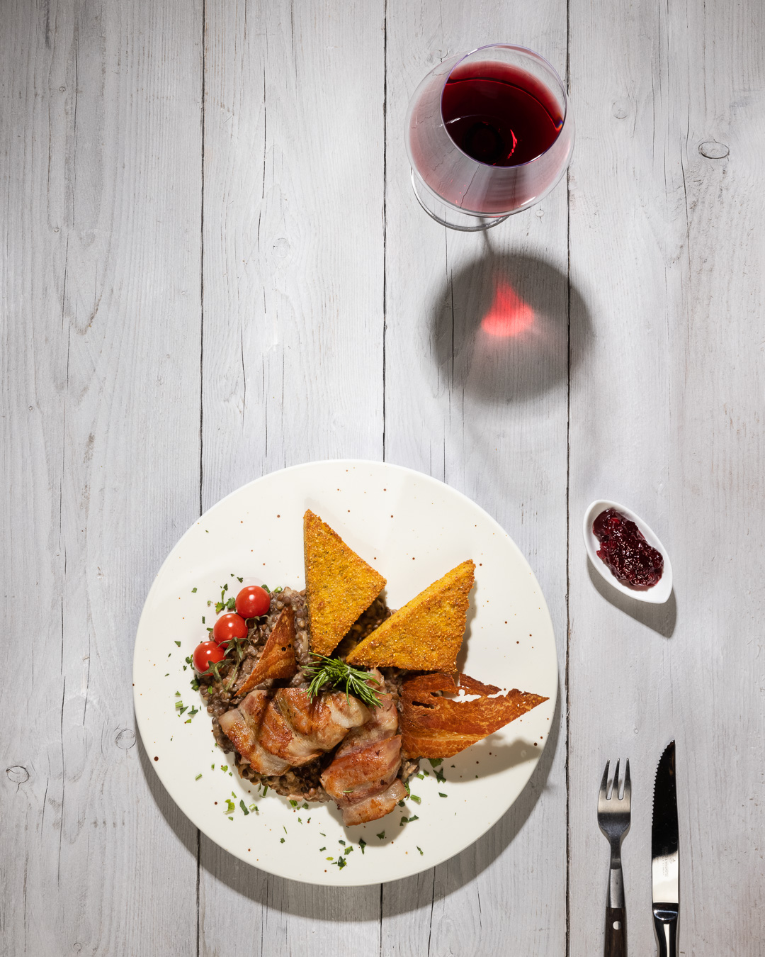 Fasanenbrust im Speckmantel